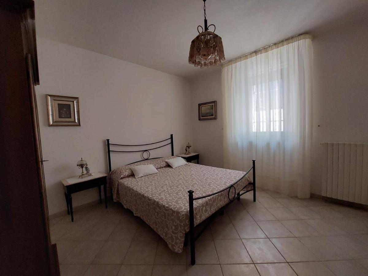 Rental House In チステルニーノ エクステリア 写真