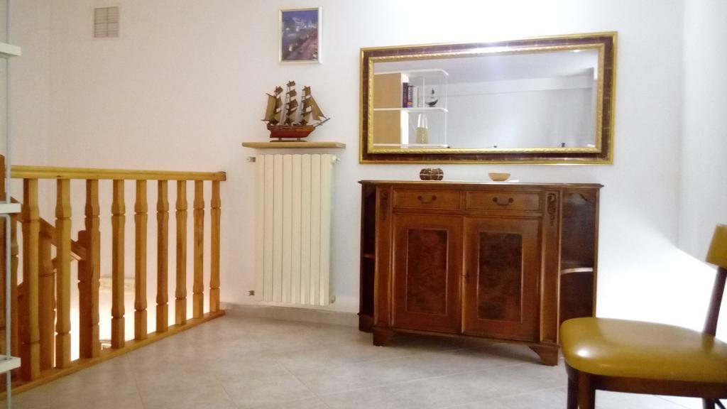 Rental House In チステルニーノ エクステリア 写真