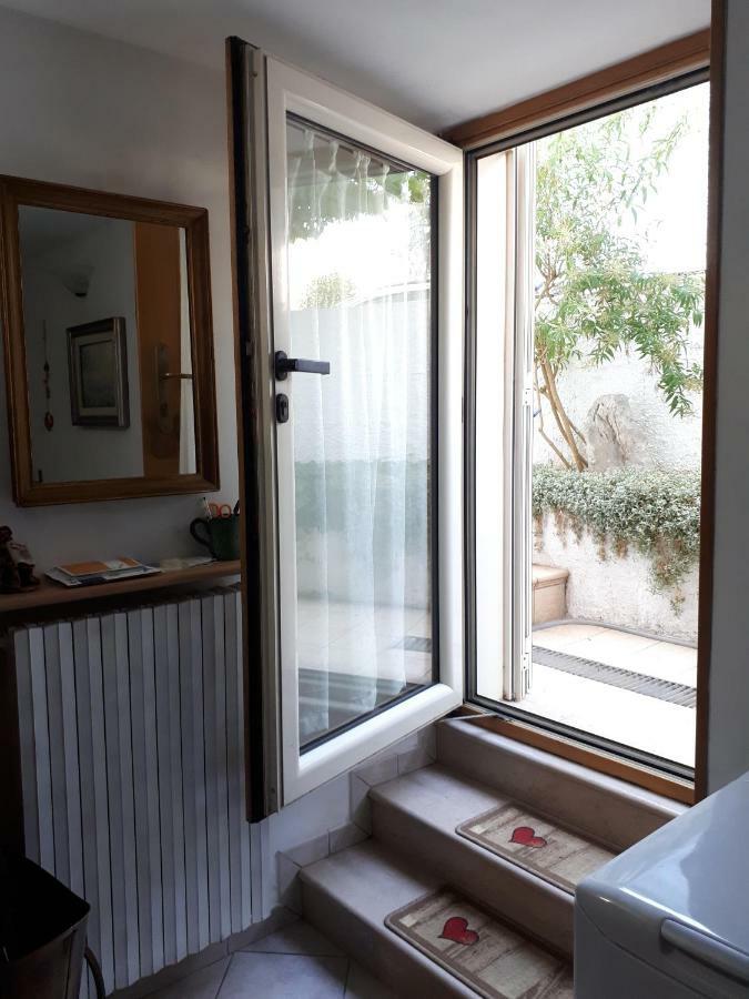 Rental House In チステルニーノ エクステリア 写真